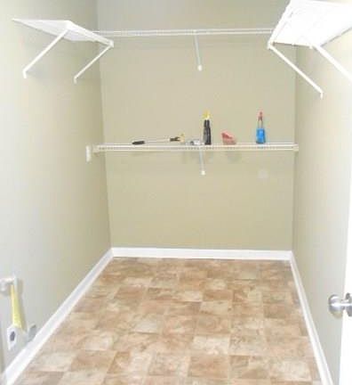 5th image of 20 Evergreen Ln