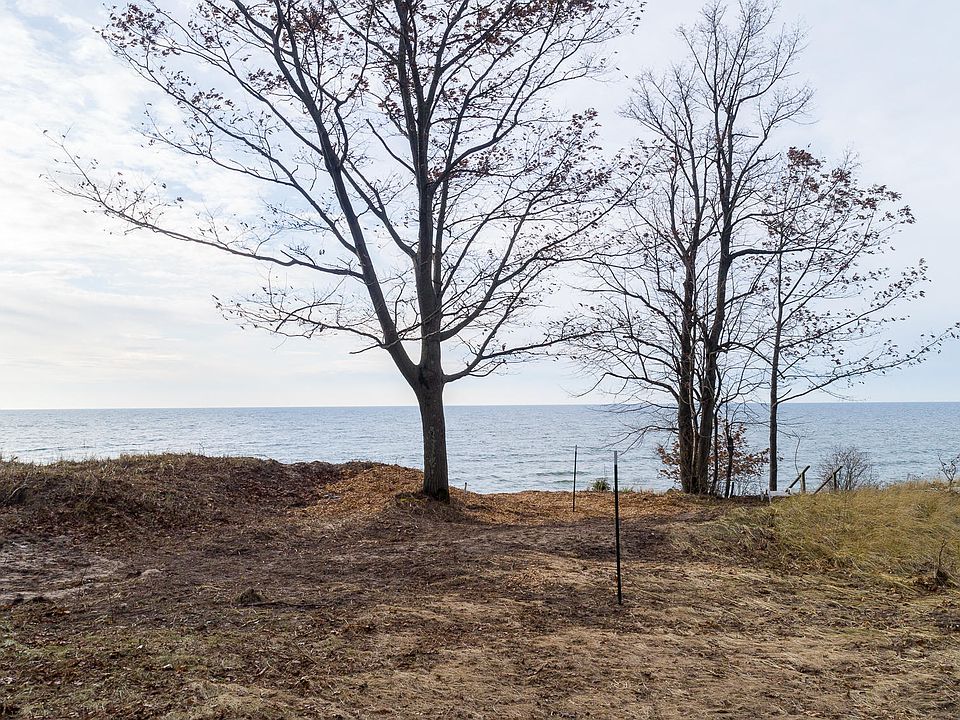 1st image of 5763 Lakeshore Dr N