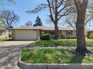 2705 Meadow Ln, Ponca City, OK 74604