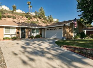 29320 Florabunda Rd, Santa Clarita, CA 91387