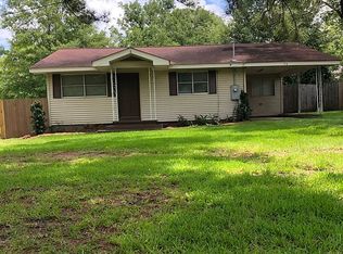 76 1st East St, Sumrall, MS 39482