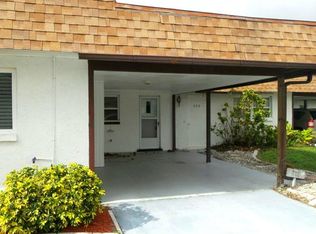 688 Circlewood Dr, Venice, FL 34293