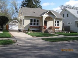 1119 2nd St NW, Rochester, MN 55901