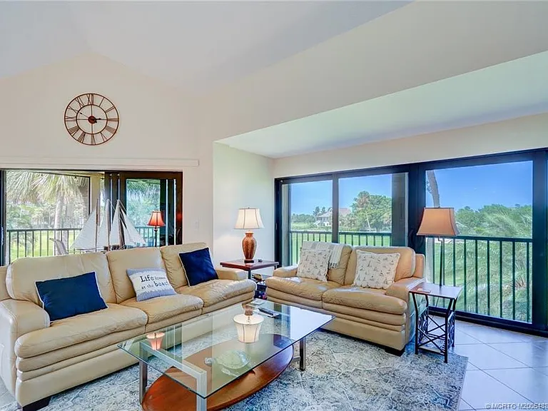 271 NE Edgewater Dr #271 — Photo 8