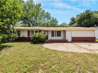 2725 S 25th St, Waco, TX 76706