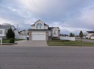 2597 W 3950 S, Roy, UT 84067