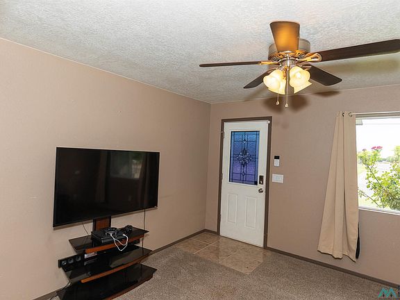 5th image of 404 S 20th St