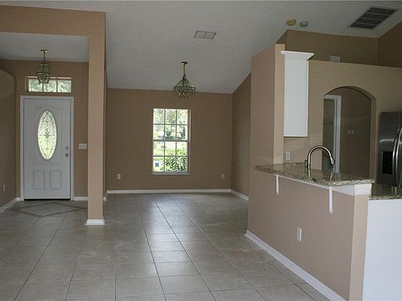 4th image of 14723 Redcliff Dr