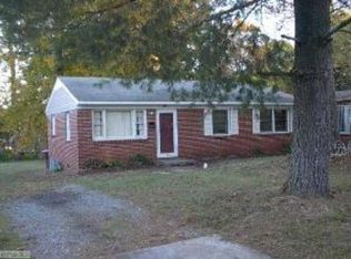 1515 Dunbar St, Greensboro, NC 27401