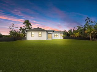 2451 10th Ave SE, Naples, FL 34117