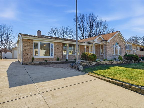 4th image of 535 Weidner Rd