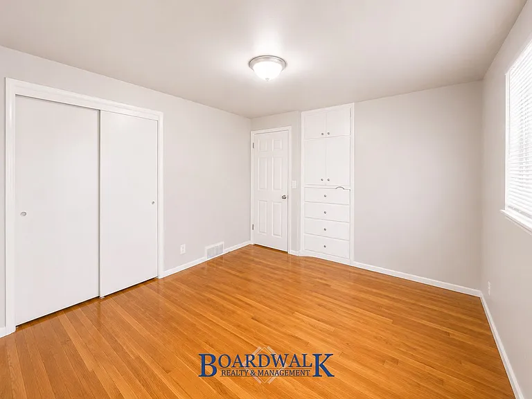1016 E 3825 S — Photo 10