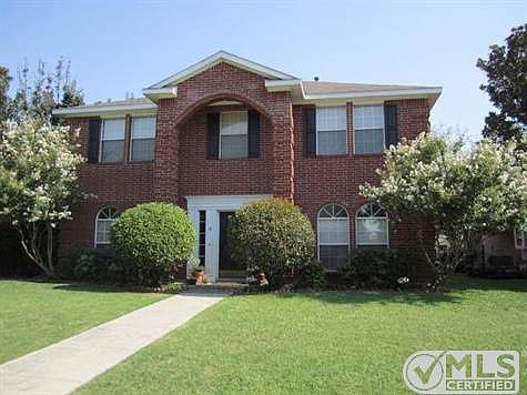 2nd image of 1326 Black Oak Dr