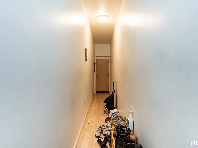 217 S 3rd St #2M — Photo 9