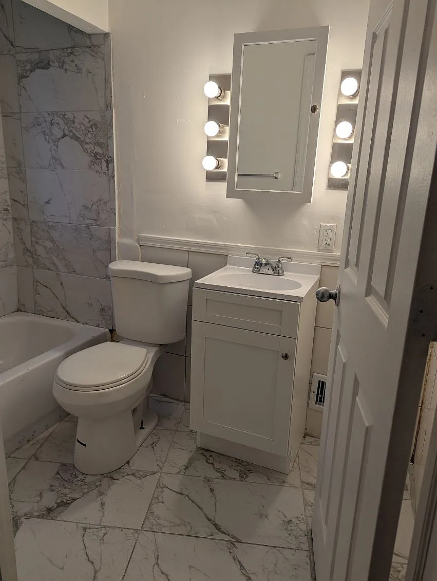 2 bed, 900 sqft, $975 — Photo 4