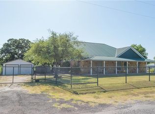 179 Live Oak Rd, Santo, TX 76472