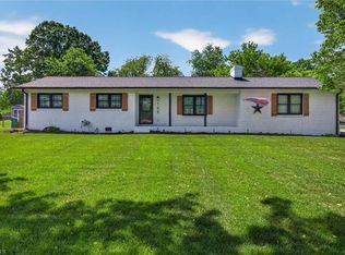 166 Roberts Rd, Eden, NC 27288