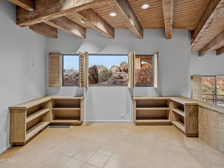 6700 E Hawksnest Rd — Photo 14