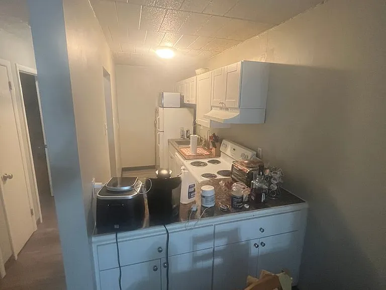 634 Southcrest dr — Photo 3