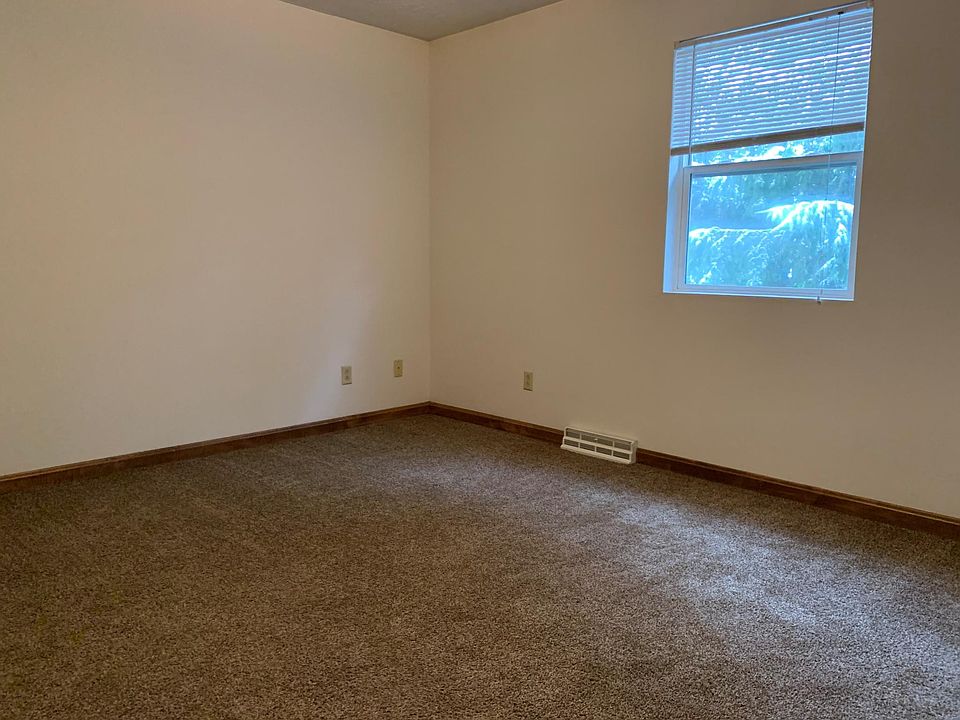 Brookwood Village 5100 Club House Dr Erie PA Zillow