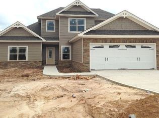 11 Golden Eagle Ct, Fort Mitchell, AL 36856
