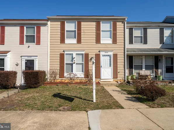 4666 Whitaker Pl, Woodbridge, VA 22193