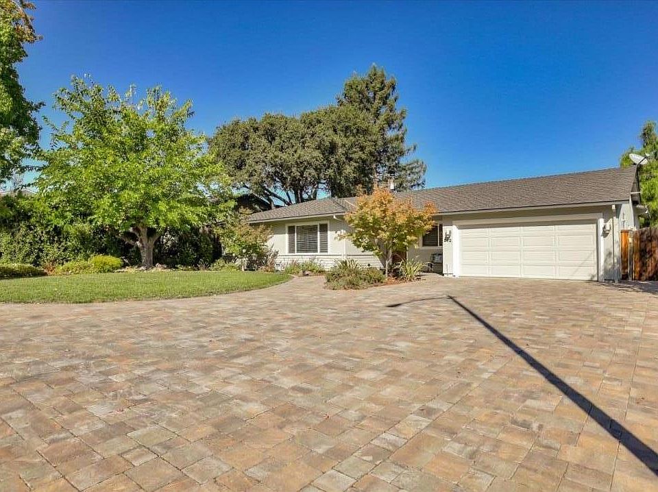 1st image of 312 Westhill Dr