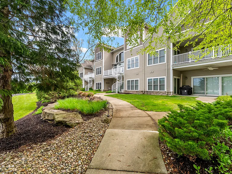 8732 E Smith Dr #6 — Photo 24