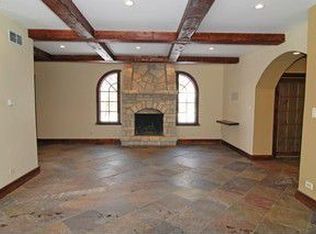 3134 Sunnyside Ave, Brookfield, IL 60513