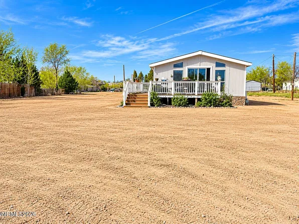 3910 Cypress St, Silver Springs, NV 89429