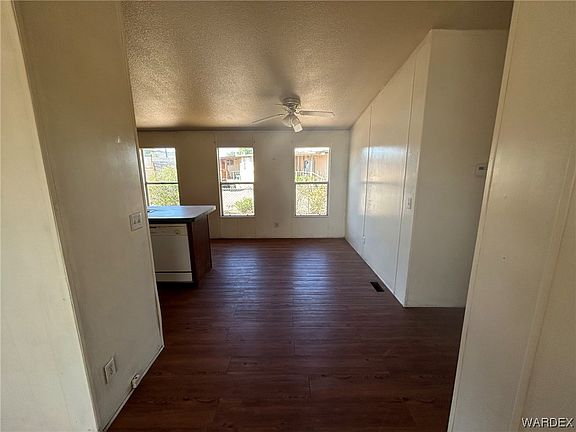 5th image of 593 Malibu Court