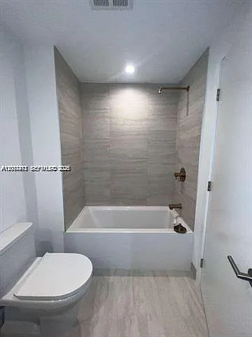77 SE 5th St #1705 — Photo 8