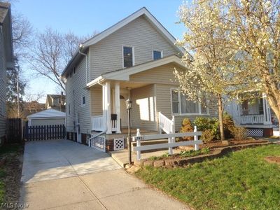 17451 Woodford Ave, Lakewood, OH, 44107