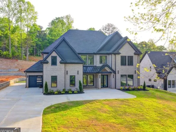 5274 Cash Rd, Flowery Branch, GA 30542