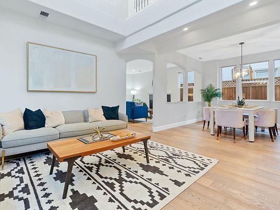 3rd image of 5216 Union Ave