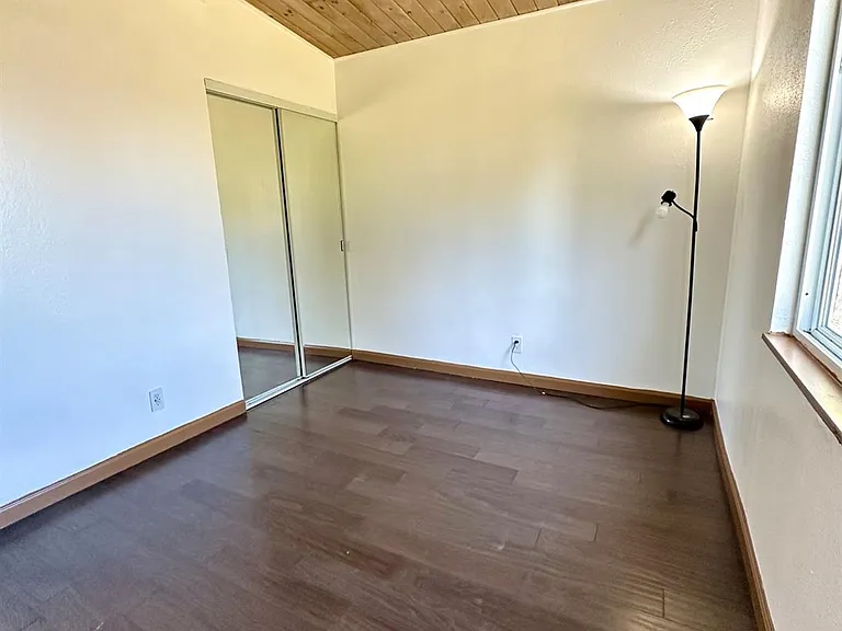 1111 Marionola Way — Photo 15