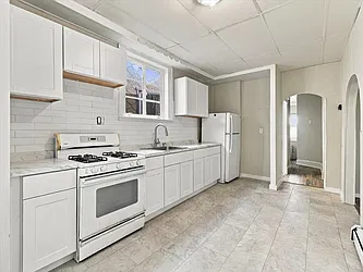 5 Gray Street, #2