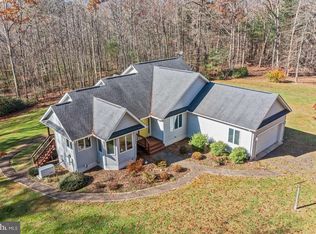 1153 Desert Rd, Reva, VA 22735