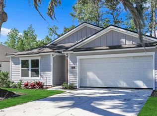 17 Pecan Ridge Ct, Jacksonville, FL 32218