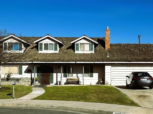 3007 Doris Ln, Bakersfield, CA 93304
