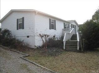 809 Cedar Cove Rd, Henderson, NC 27537