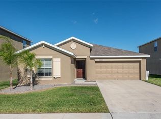 10532 Standing Stone Dr, Wimauma, FL 33598