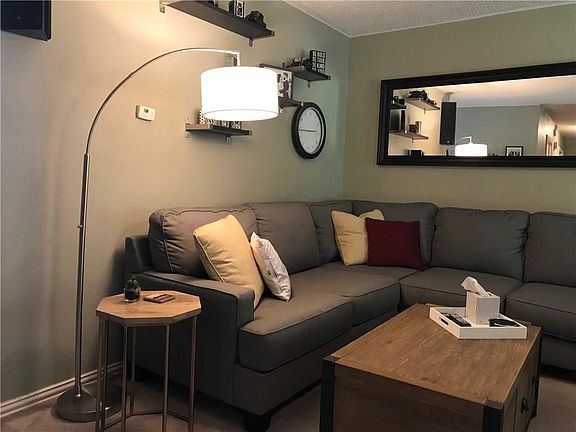 4th image of 7409 Janetta Dr