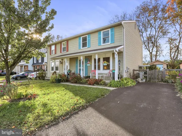 1589 Carey Pl, Frederick, MD 21701