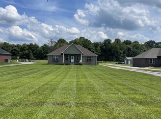 81 Butler Rd, Lafayette, TN 37083