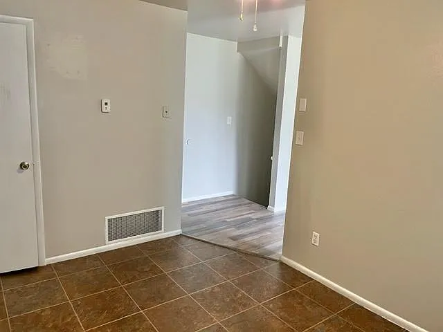 1350 W 150 N #23 — Photo 8