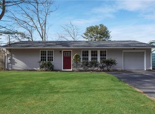 21 Town Farm Rd, Coventry, RI 02816