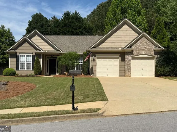 6920 River Island Cir, Buford, GA 30518
