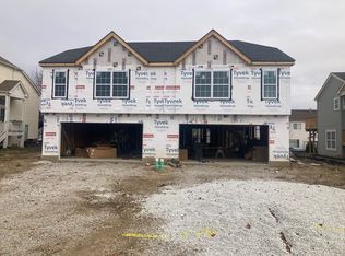 2511 Timber Springs Dr, Joliet, IL 60432