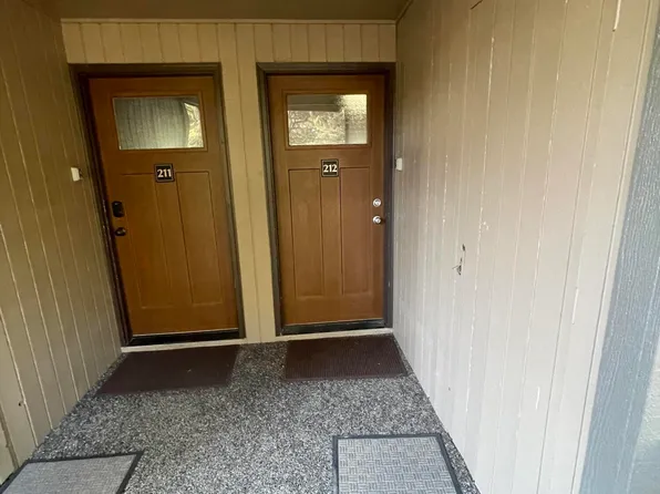 19717 SW Mount Bachelor Dr Unit 212, Bend, OR 97702